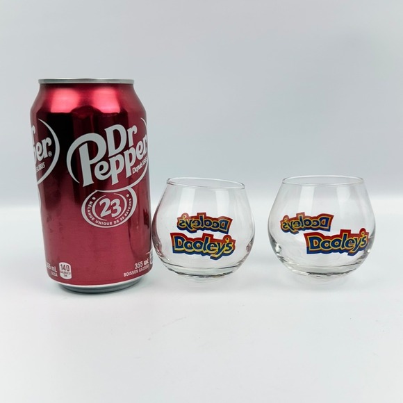 Dooley's Shot Glasses Pair 2.5″ Round Shooter Excellent Condition Barware Rare - Picture 2 of 5